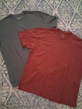 True Classic Short Sleeve Tshirts-lot Of 2 XXL